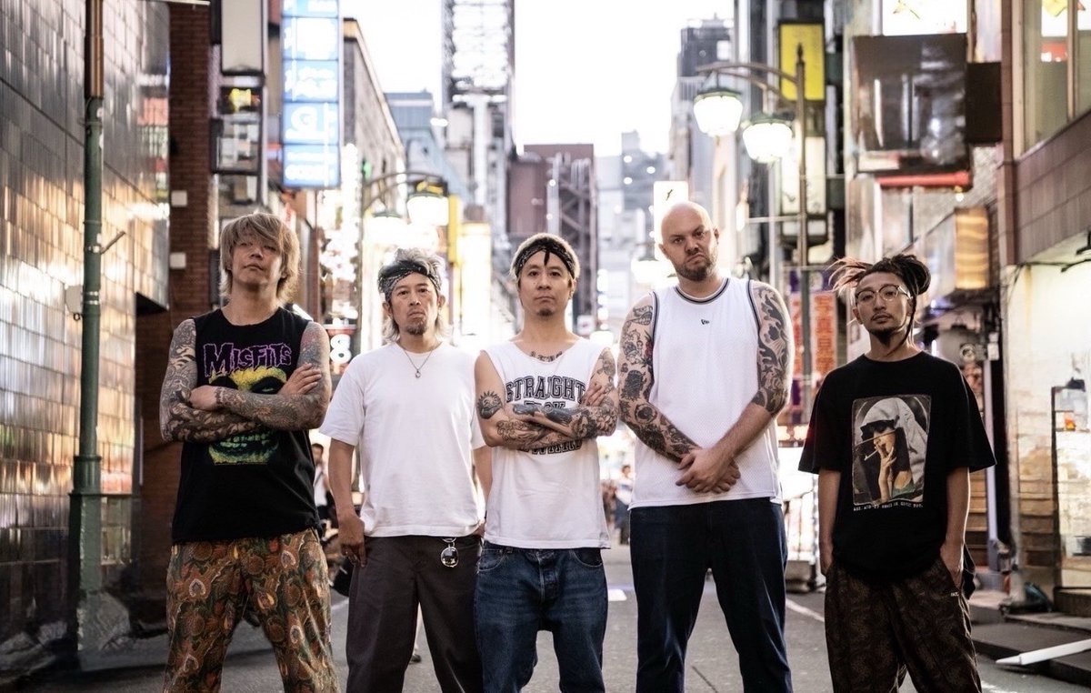 ANTIKNOCK tweet media