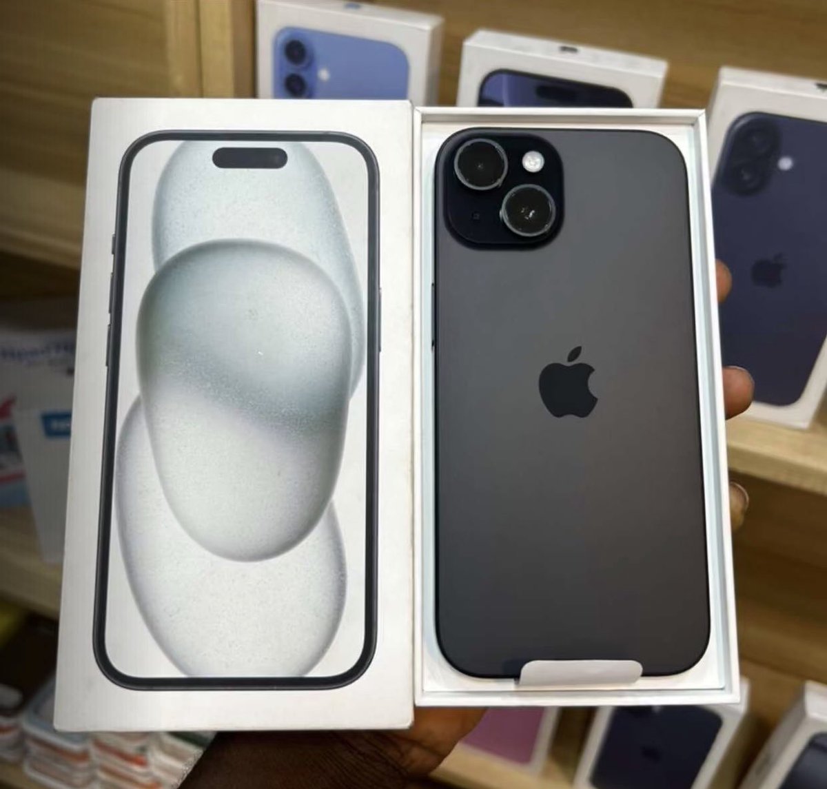 derekk_0's tweet photo. AVAILABLE NOW—
IPHONE 15 128GB
PHYSICAL SIM 
BH— 100%
CC:1
WITH BOX AND UNTOUCHED ACCESSORIES 

@ GH₵ 6,500 https://t.co/fM8aOl0vIE