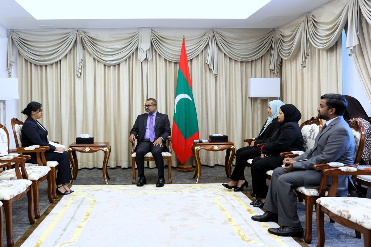 Foreign Minister Dr. Khaleel presents exequatur to the new Honorary Consul of France in the Maldives

📃 Press Release | t.ly/z_pNQ