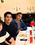 GabHya92480's tweet photo. okey lang na blurred basta magkatabi yan sila😀

#HyGab https://t.co/pNoqPHQFVI