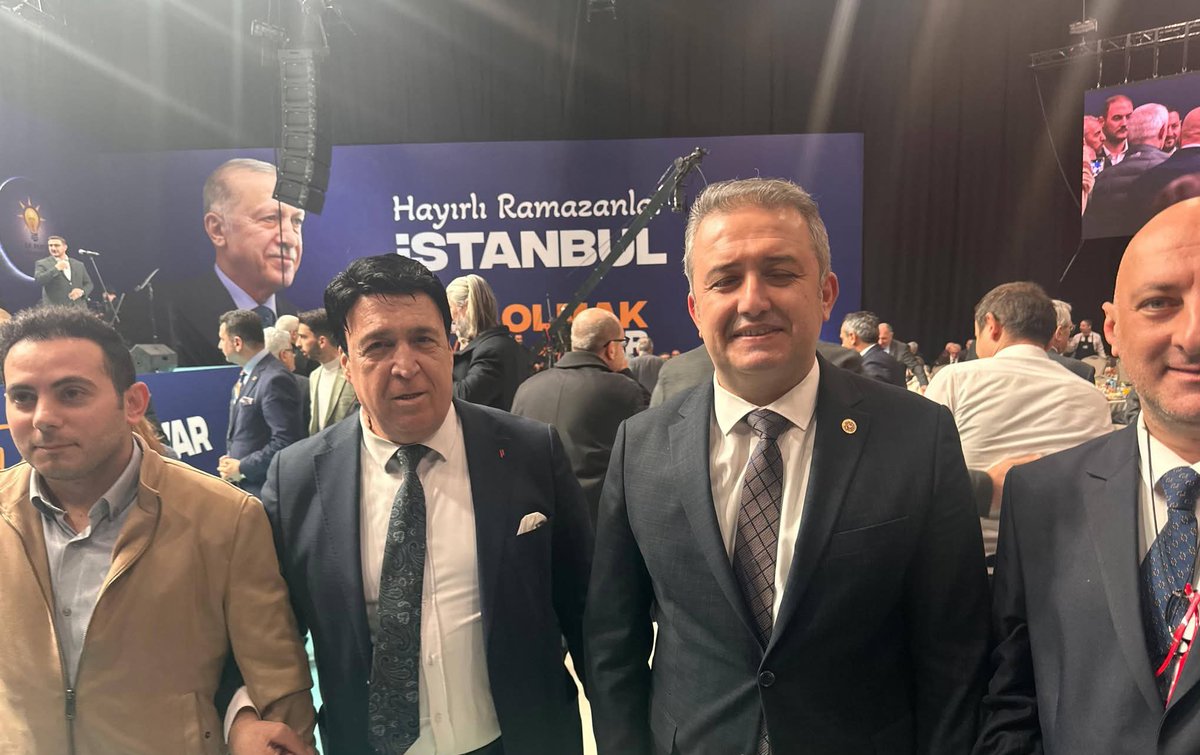 Doğu ve Güneydoğu Kültür Sanat Derneği olarak; AK Parti İstanbul İl Başkanlığı’nın düzenlediği “Bir Olmak Ruhumuzda Var” iftar programına Genel Başkanımız Fuat Bodur ve heyetimizle katılım sağladık.
İl Başkanı Abdullah Özdemir’e nazik davetleri için teşekkür ederiz. 🤝