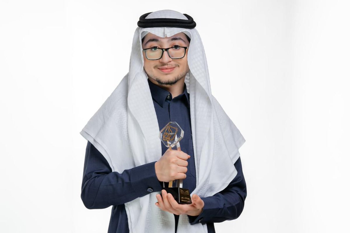 مدارس الظهران الأهلية tweet media