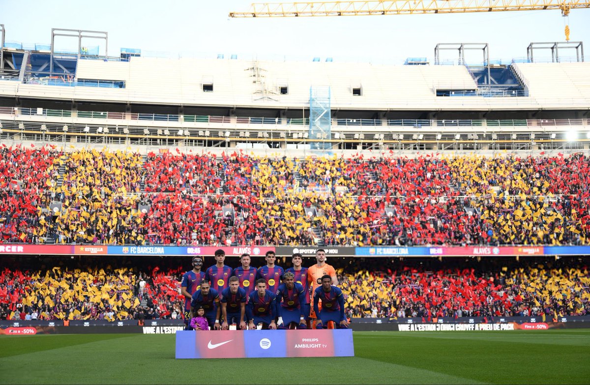 هوغو سكوشيا (SPORT): أول ليلة كبيرة في الكامب نو الجديد! خوض مباراة ...