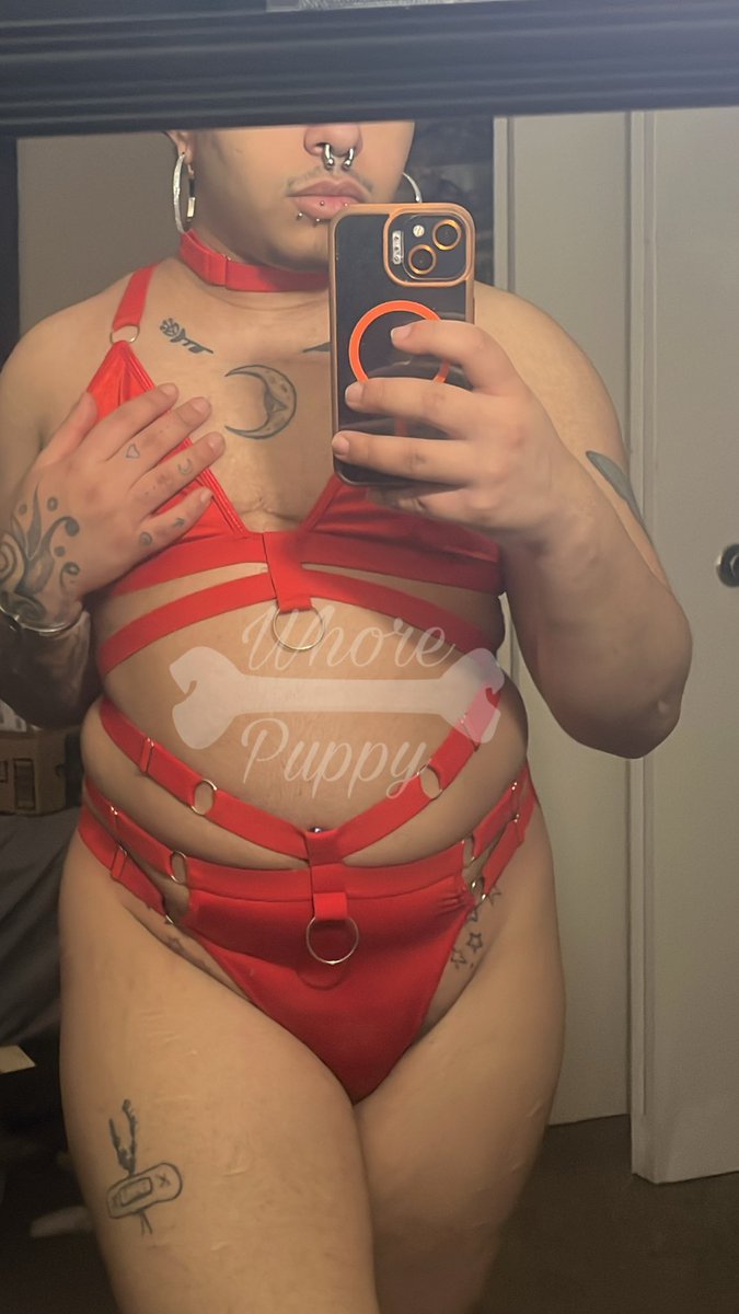 httpAttk's tweet photo. no content as of late cuz a bitch been super busy 🙂‍↔️  
i offer this photo to keep you sluts busy tho <3 https://t.co/8HxCqZporN
