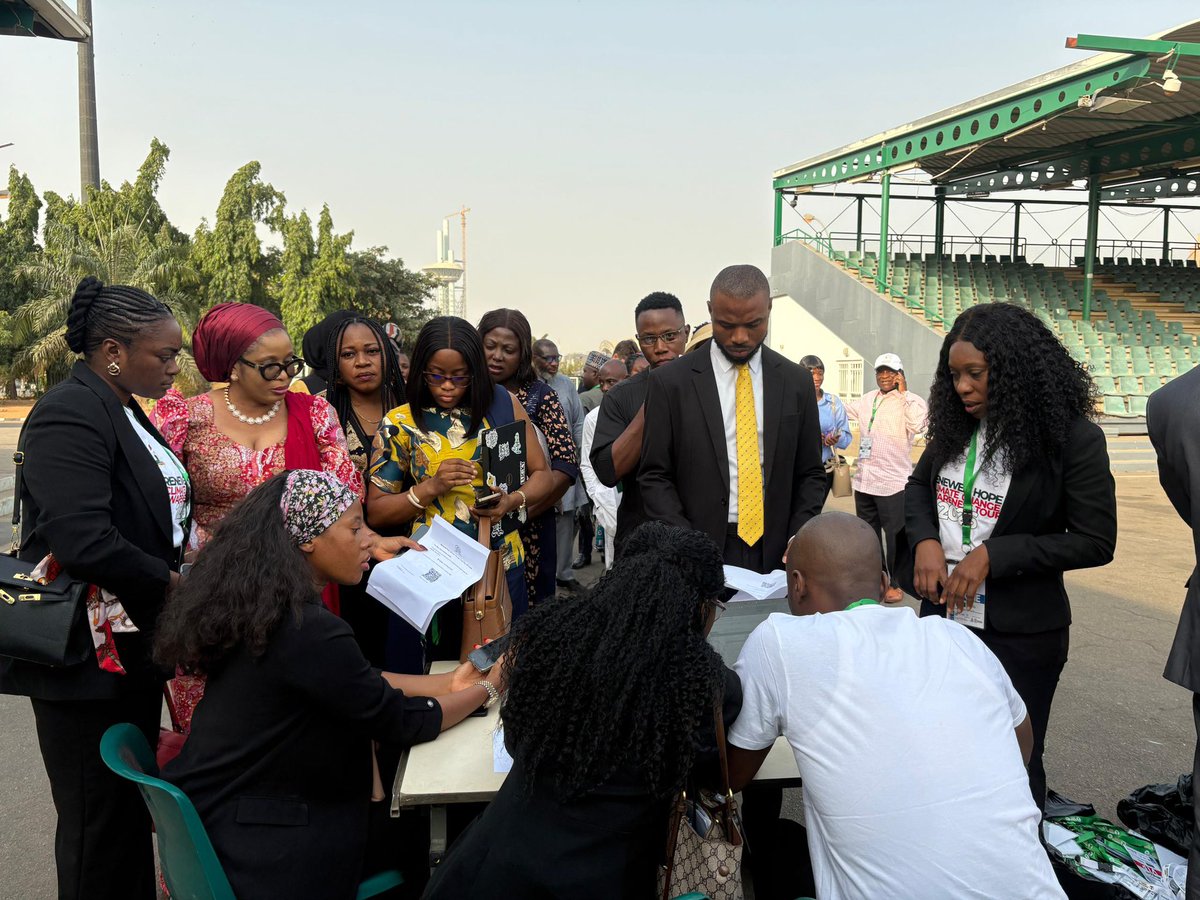 REHCCATour's tweet photo. Registration is now underway at Eagle Square as guests and participants arrive for the official launch of the Renewed Hope Climate Change Awareness Tour.

Be part of this defining moment.

Watch the livestream here:
https://t.co/Q3BuIZ9MSG https://t.co/GzQhIVZqCz