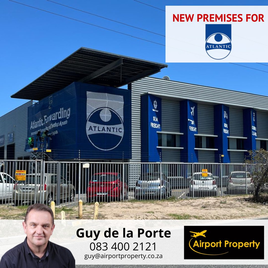 PropsAirport's tweet photo. Airport Property in action! Another deal concluded by the Airport Property Guy!

#TheAirportPropertyGuy #AirportProperty #IndustrialProperty #Warehouse #AirportIndustria #DoneDeal #Specialist #MovingForward

Read more here:  https://t.co/iLd6fhR4mr https://t.co/naMt1sNXDm