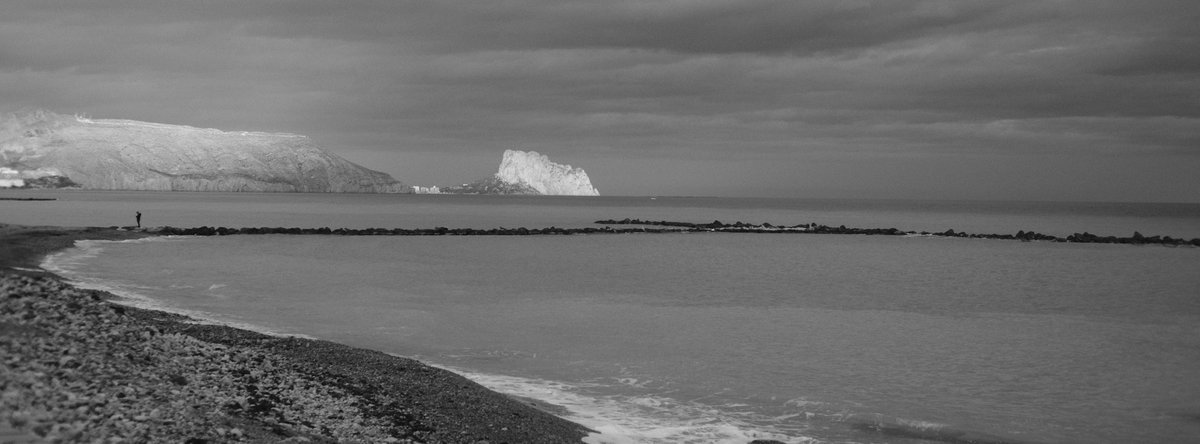 Use More Paper tweet media