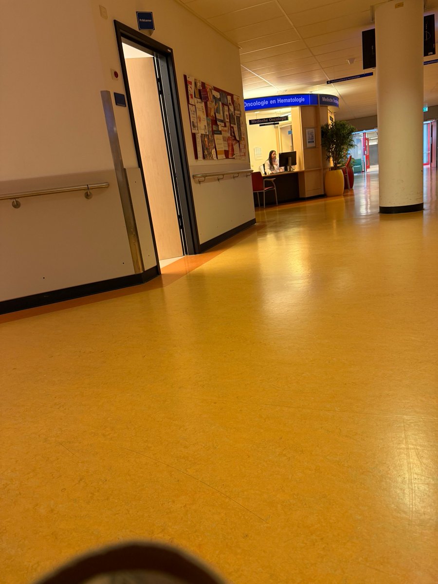 Wachtkamer tweet 
Oncologie 
⁦<a href="/UMCUtrecht/">UMC Utrecht</a>⁩