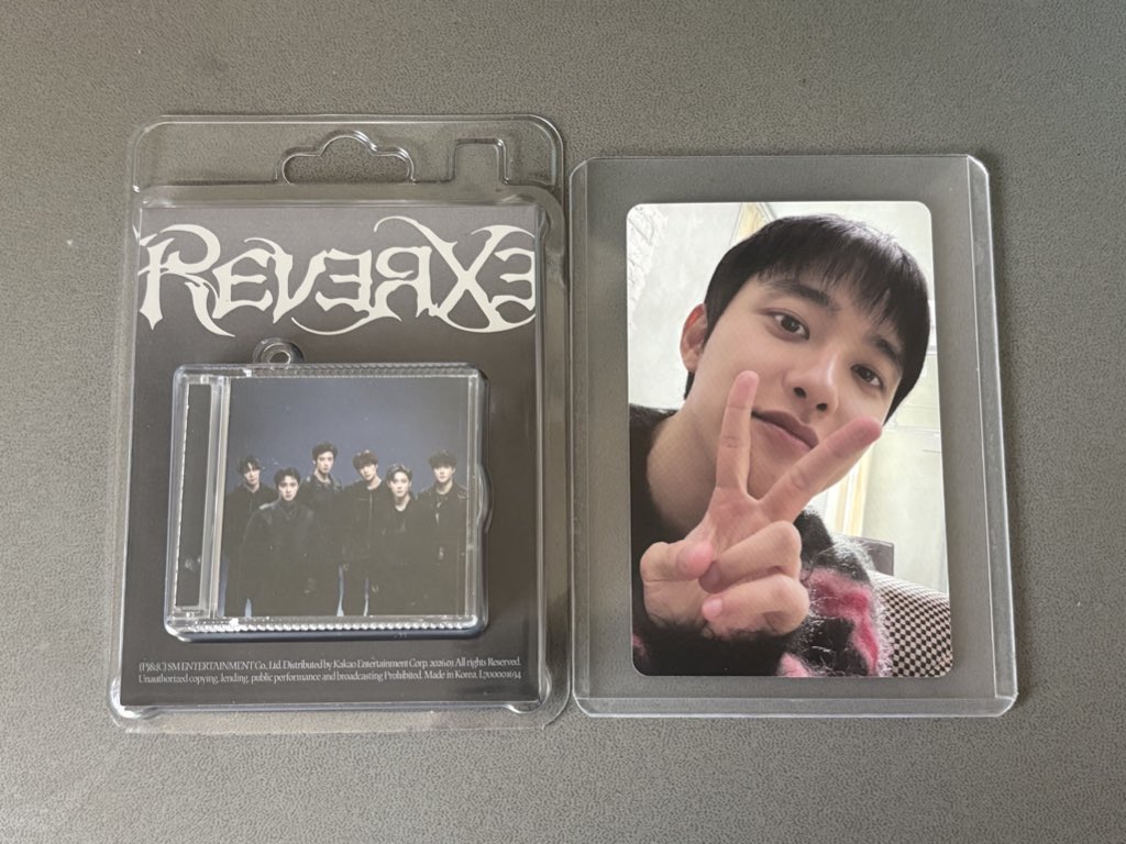 bbangjoa12's tweet photo. <wts> 엑소 리버스 앨범 디오 경수 포카 양도
exo reverxe album poca sell

앨범 + 포카 = 5000원

gs반값택배 +2000원

DM주세요 !!

#DO #exo #REVERXE #엑소포카양도 #디오 #경수포카 https://t.co/8LFYo0Wy4H