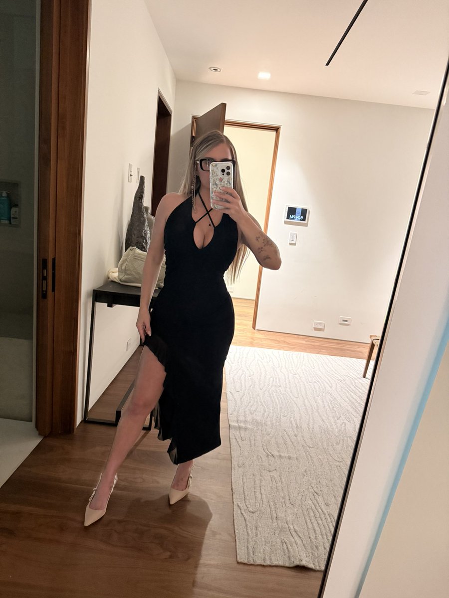 Tiffany (@tiff_nextdoor) / Posts / X