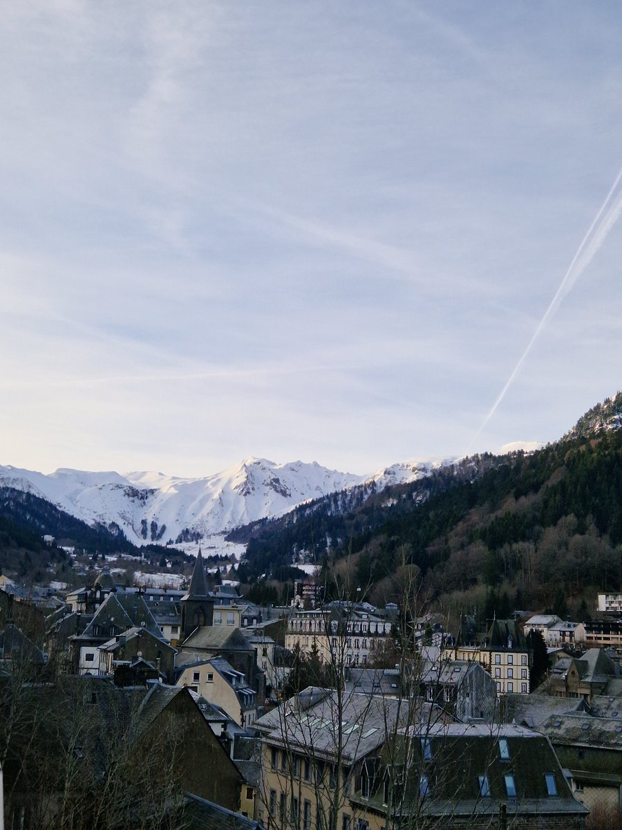 Office de Tourisme du Mont-Dore tweet media