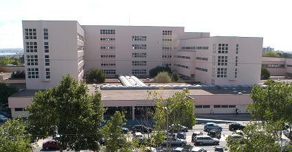 Tomada de posição dos presidentes da Câmara da Península de Setúbal
Sobre o Encerramento Obstetrícia do Barreiro
. Esta decisão é incompreensível
rostos.pt/inicio2.asp?cr…