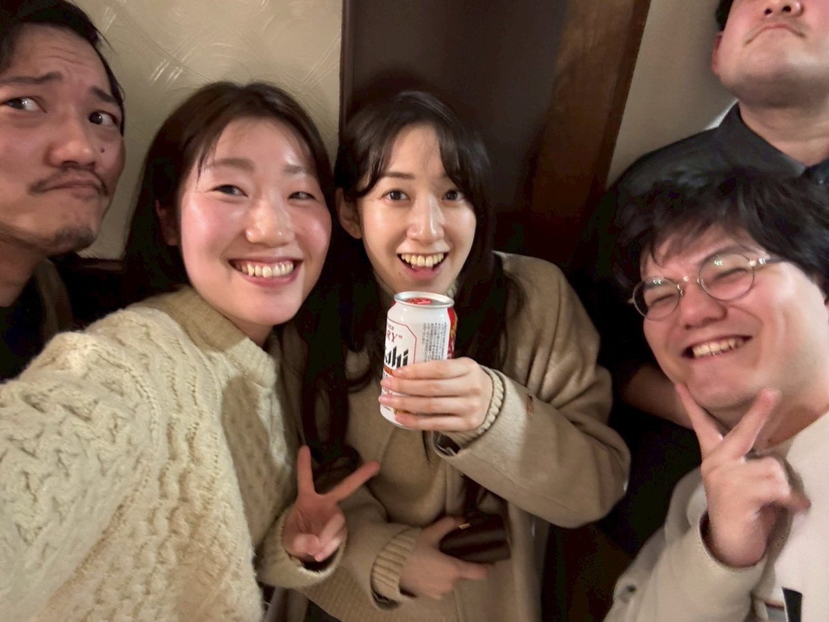 boa_cho's tweet photo. 遅ればせながら、伊藤企画『屋上庭園1』『かんしやくだま ACT2029』両作完走しました！客席が近くなるたびに観客の皆様の存在への感謝が湧きに湧きました、ありがとうございました！
飛び込んだ新環境、1ヶ月間とは思えない濃厚さと充実さがありました。楽しかった！
以下↓各作品書きます！ #伊藤企画 https://t.co/nDHu0pZulU