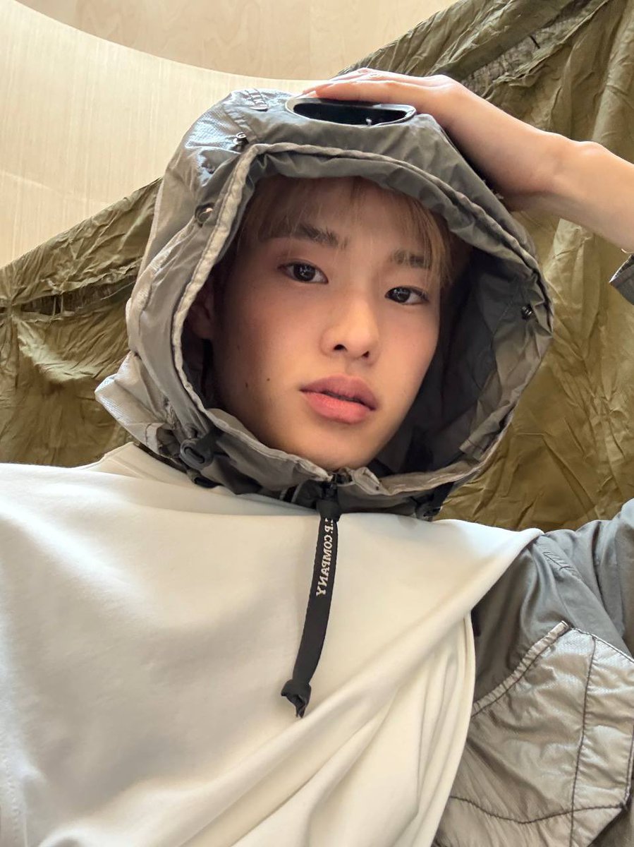 riize archive tweet media