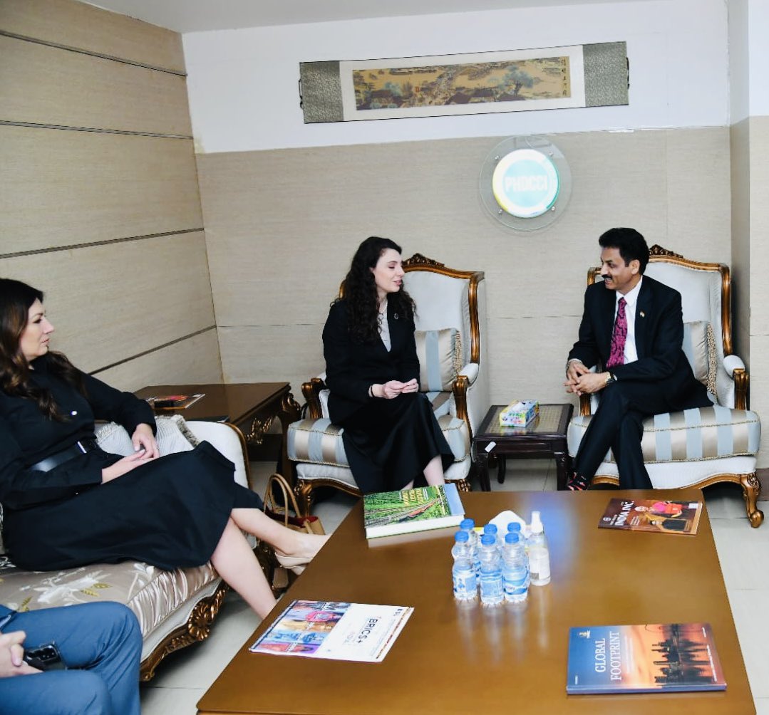 Dr Ranjeet Mehta tweet media