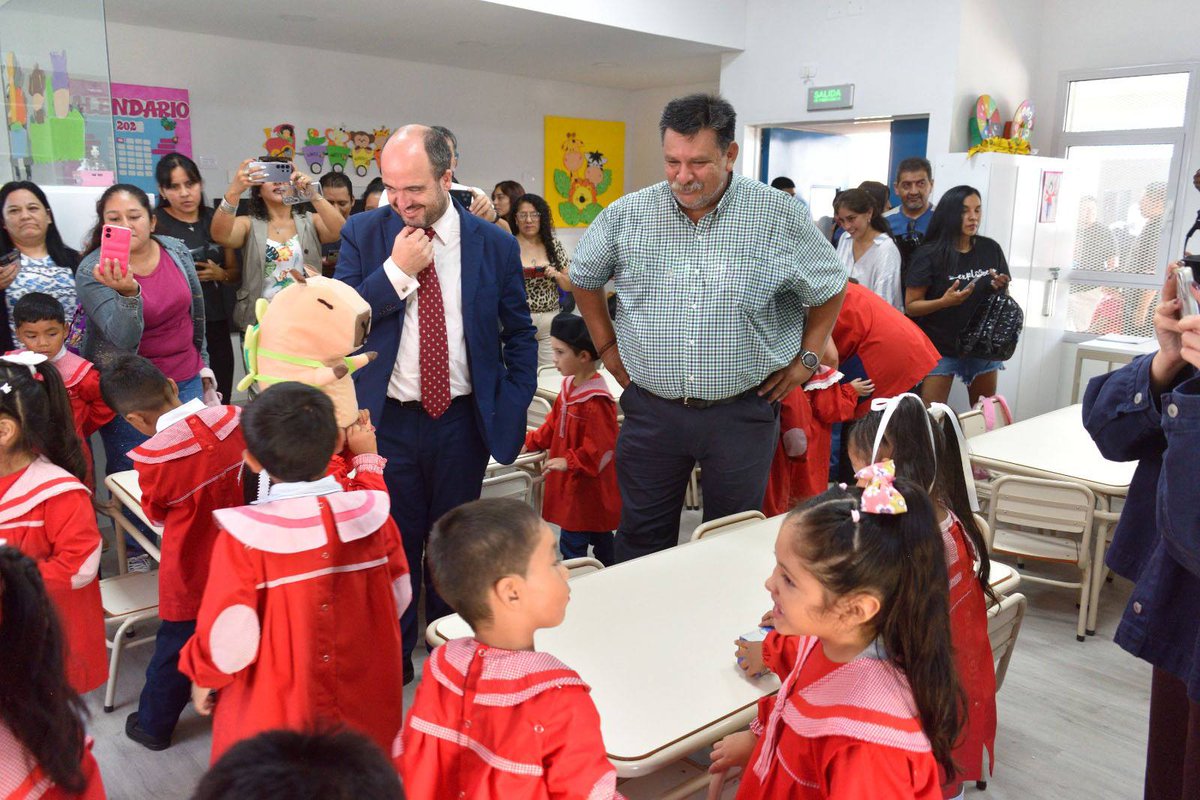 Periodo lectivo 2026 #ElCarril Se inauguró el edificio de la Sala de Nivel Inicial Nº4281 de la Escuela Manuel J. Castilla, Este espacio se construyó en una superficie de 1425m2 y estuvo a cargo de la Secretaría de Obras Públicas de la Provincia, +info elcarril.com.ar