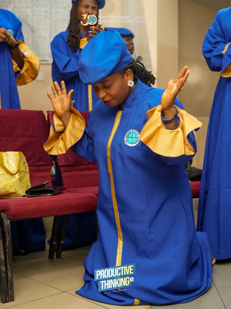 NHBCHQ's tweet photo. Our First Sunday in March was a beautiful outpouring of worship and surrender. 💛
We came expectant, and the Lord met us beyond our expectations. 😇
Swipe through to catch the moments.
#ProductiveThinking #MuchMore
#NHBCHQ
#NewMonthGrace #HappyNewMonth https://t.co/c8pB8dCDvq