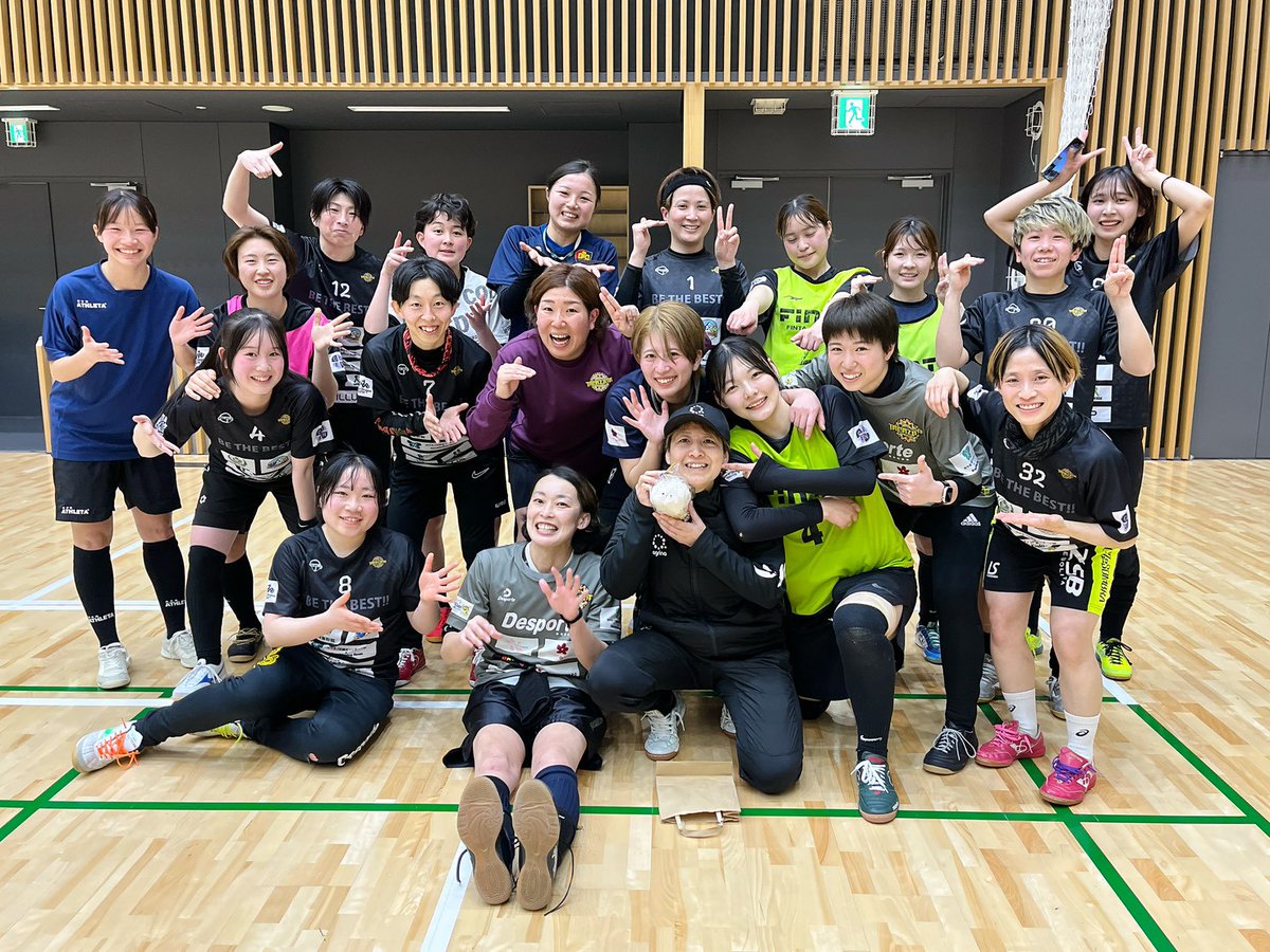 ftsl_taki's tweet photo. ラスト練習！
みんなだいすきだぁ！！
地域CLめちゃくちゃ楽しもう😊❤️‍🔥 https://t.co/UyobnZmkzh