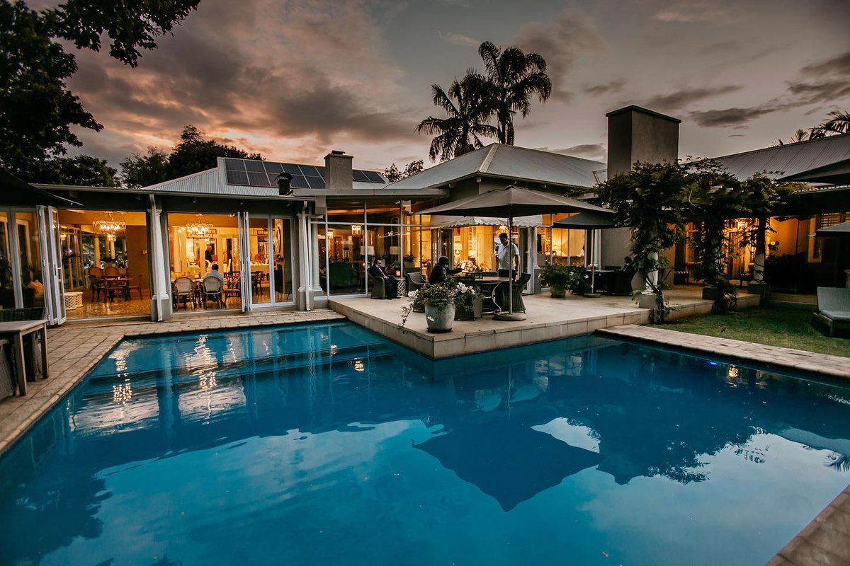 newZWire tweet media