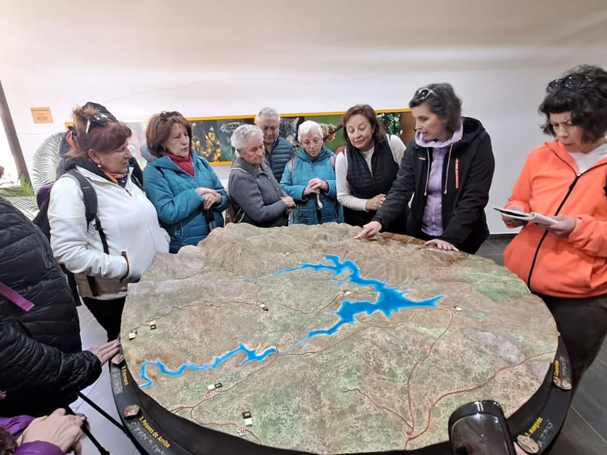 Embalse del Atazar tweet media