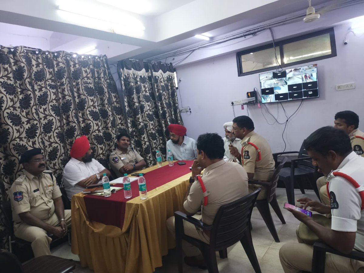 GCMohancop's tweet photo. Coordination Meeting for Sikh Procession on Holi Festival was held along with ACP Goshamahal, SHOs of Afzalgunj &amp; Goshamahal n Traffic Officers at Central Gurudwara Committee Gowliguda, followed by a route inspection to ensure the peaceful conduct of Sikh procession tomorrow https://t.co/KKtIFZFtQx