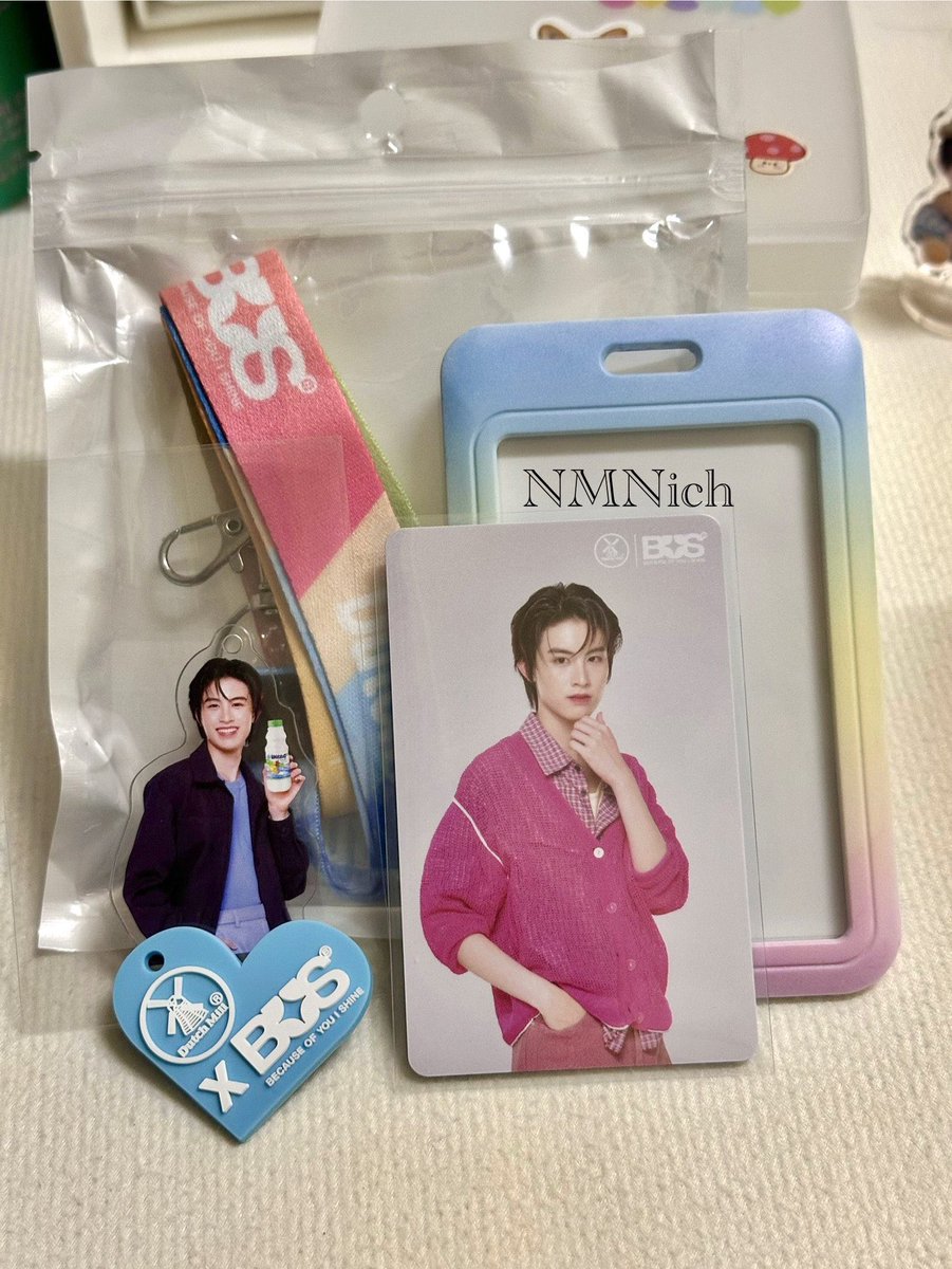 NmNich's tweet photo. ปล่อยลูกเอยกเซต 300 รส
#ตลาดนัดบัส #ตลาดนัดbus #DutchMillxBUS https://t.co/c8eCva3sE7