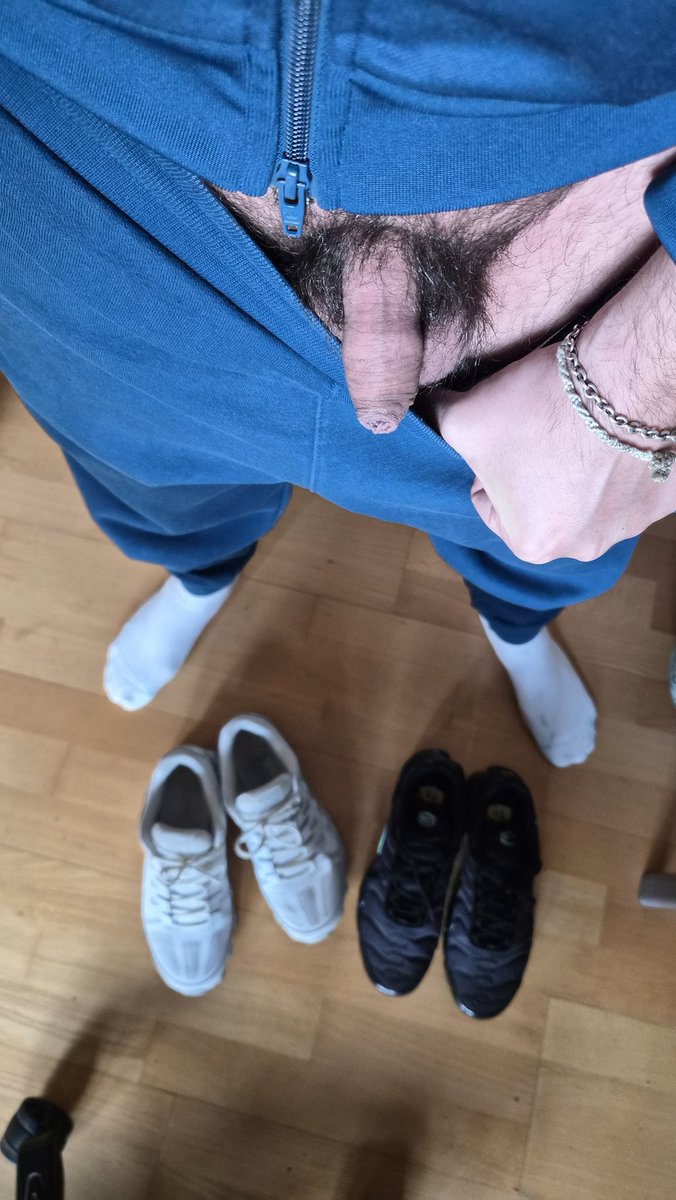 Player1987x tweet media