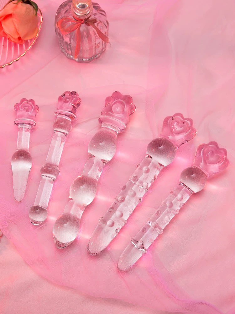 Spoiledxcat's tweet photo. Spoiled Xcat – Spoil yourself ton 💖
• OPEN 24/24 
• List sản phẩm ở highlight ạ
Giao hàng nhanh - Bảo mật thông tin https://t.co/qRfMnhHsma