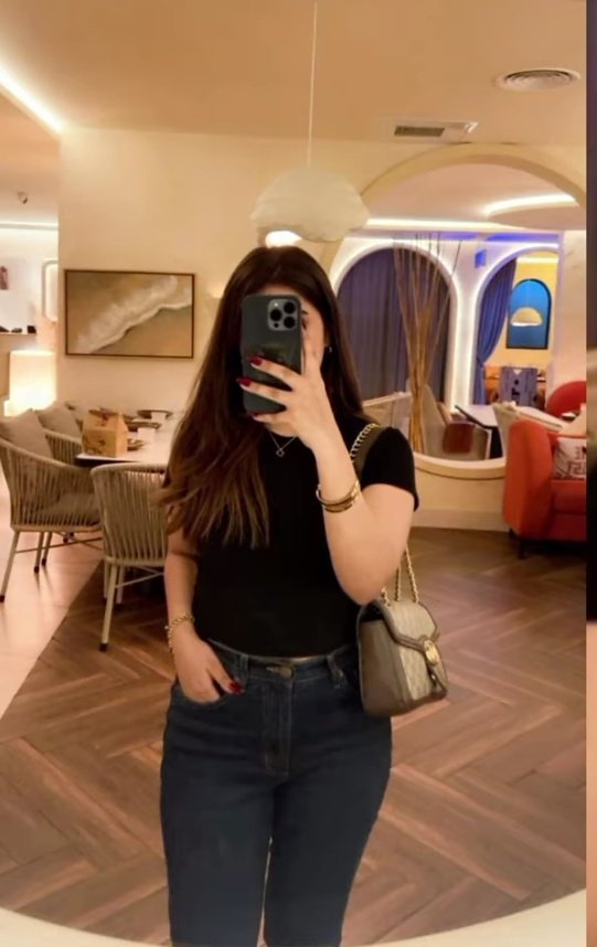 Under 4.5k followers?? 

Just comment.. Yess 👇

I'am following you in 1 second 🫵