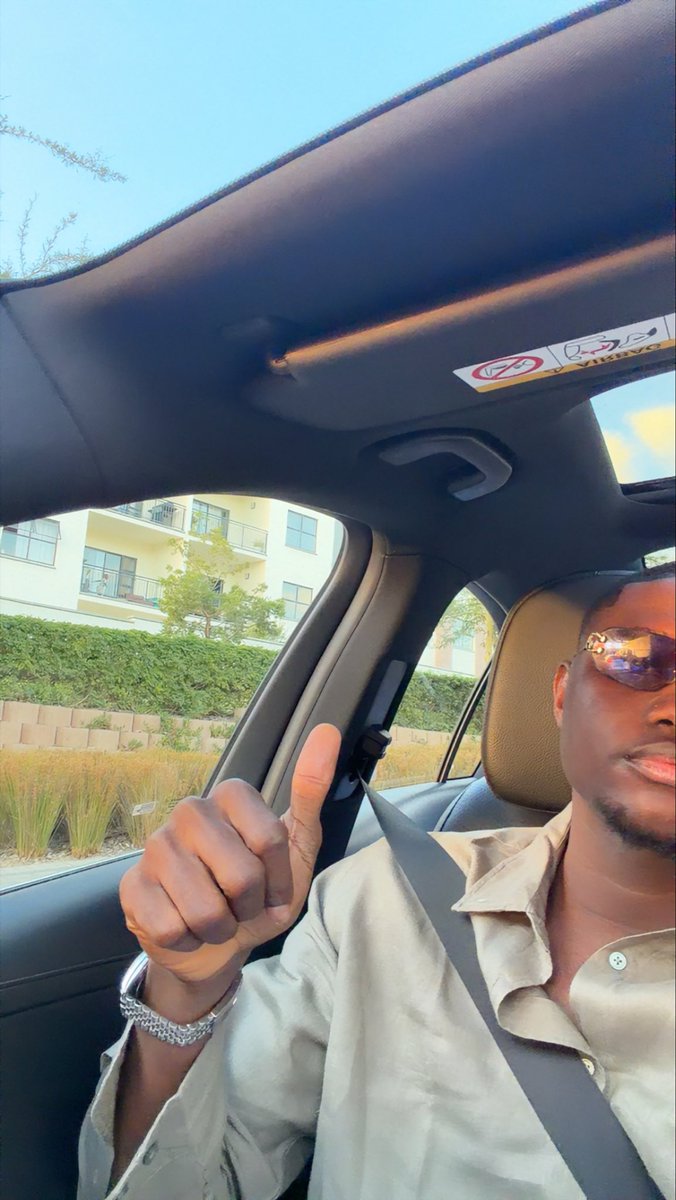 Benefit boys tweet media