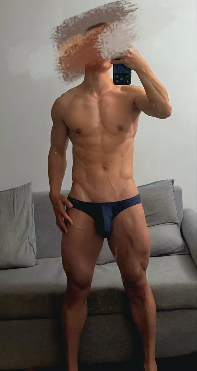 #肌肉狼狗 #肌肉帅哥 #18cm打桩机