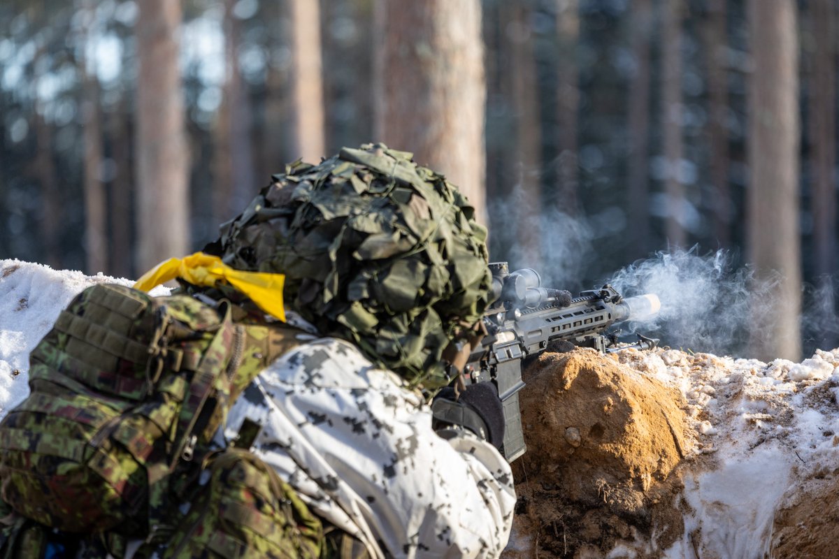 Kaitsevagi's tweet image. The Kuperjanov Infantry Battalion exercise Kuldlabidake at Võrumaa.

🎥 Pvt. Hanno Kull

#Estonia #EDF #Military #StrongerTogether
