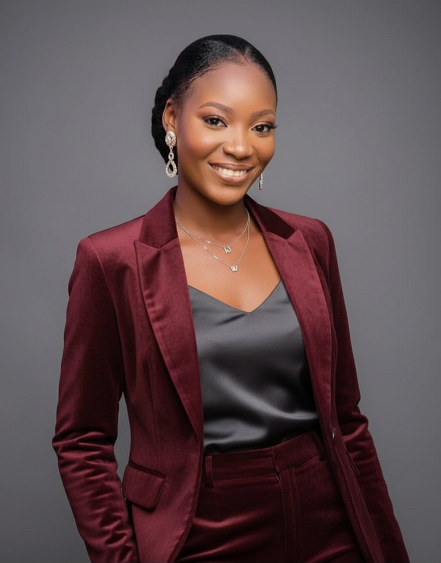 Ignited990's tweet photo. @HireEastDotNg Customer-focused. Process-driven. Results-oriented.

Ogunleye Ayomide
Customer Service &amp; Administrative Support
4+ years experience | Proven 95%+ CSAT
CRM systems | Structured documentation | SLA-driven

📍 Abuja | Open to work

#TalentDriveTuesday https://t.co/43kXymOcun