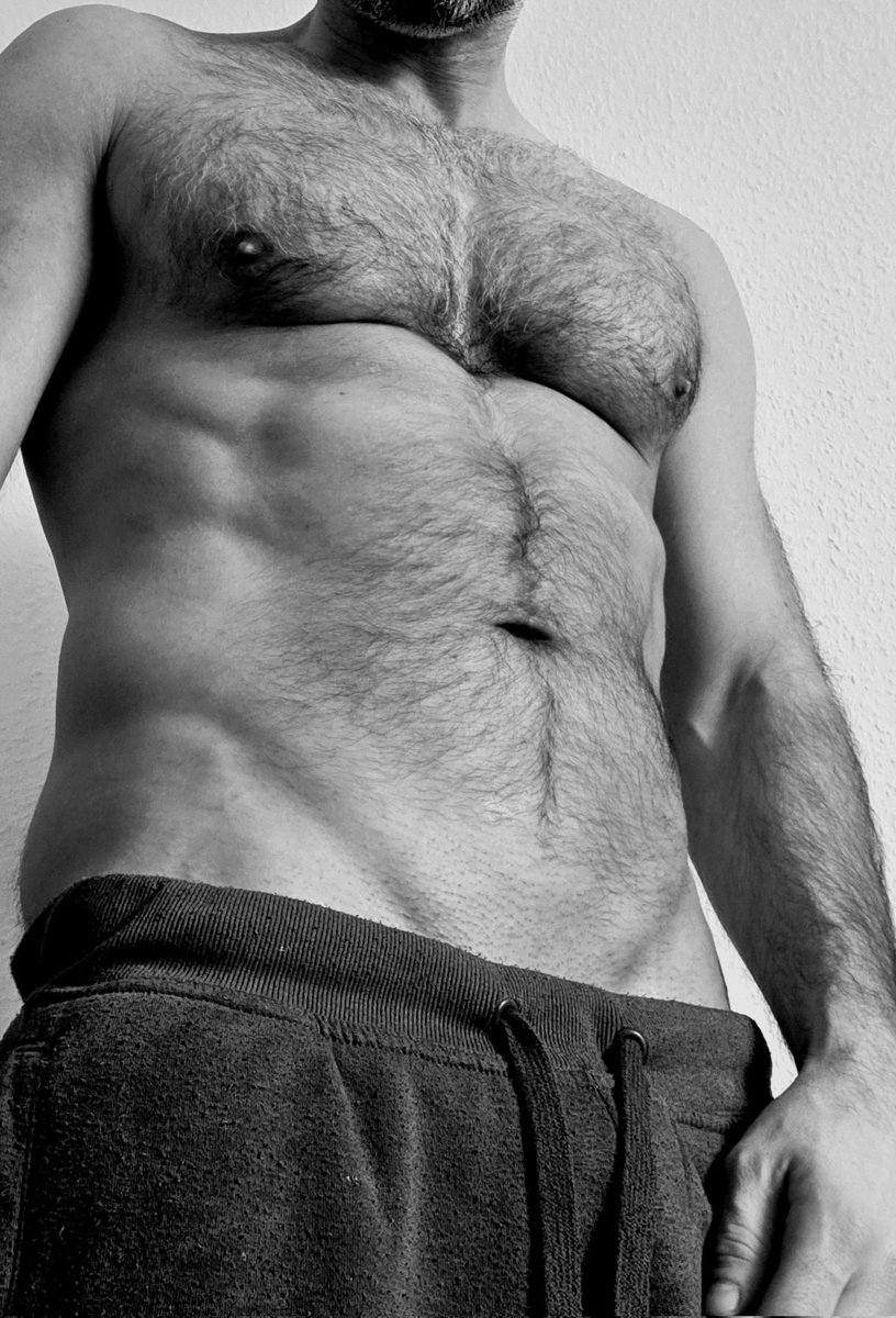 Firlefanz82's tweet photo. #DilfDienstag https://t.co/OmlzbuEklF
