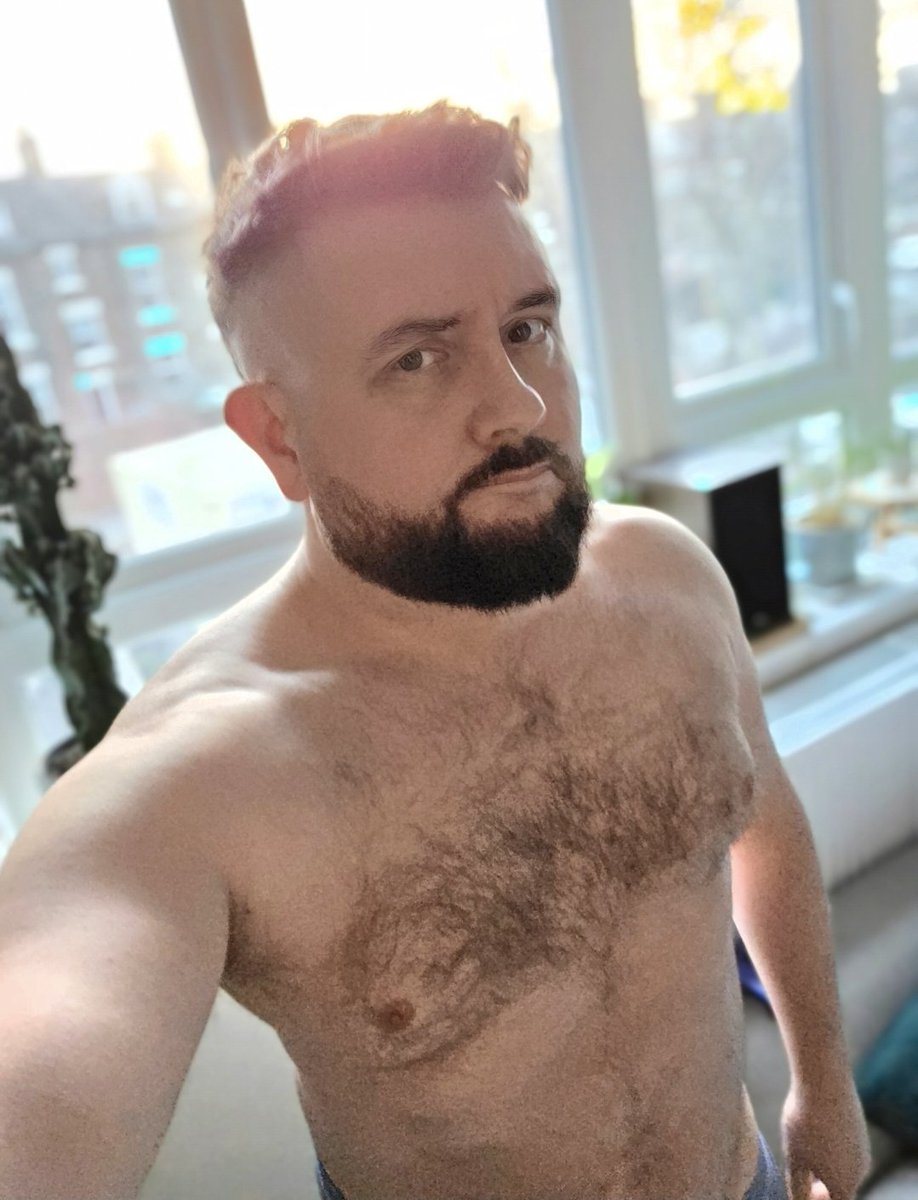 Connection to the PTB tweet media