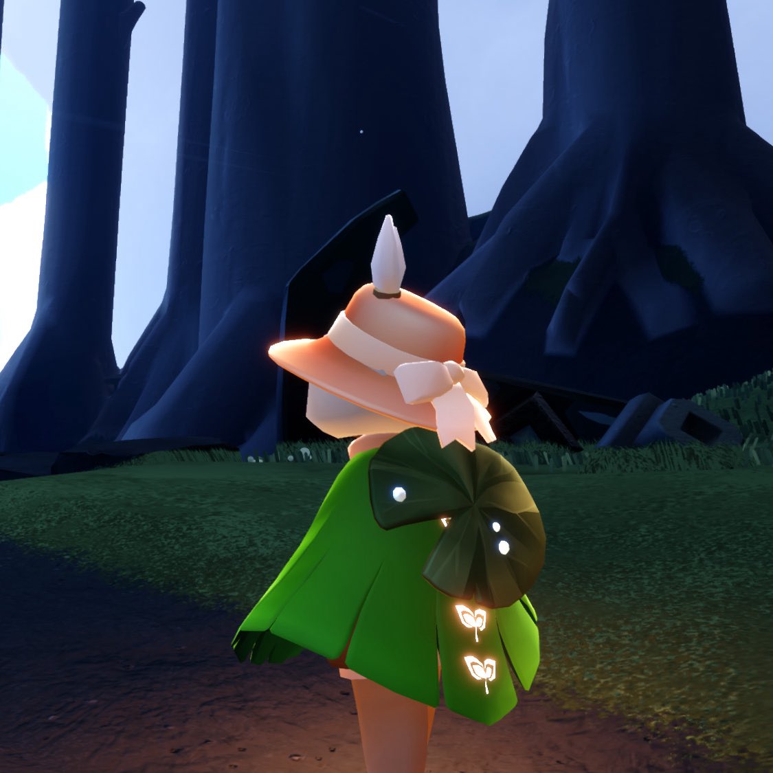 常夏のカンカン帽を作った👒
この帽子はでっかいリボンがかわいいよね〜🎀