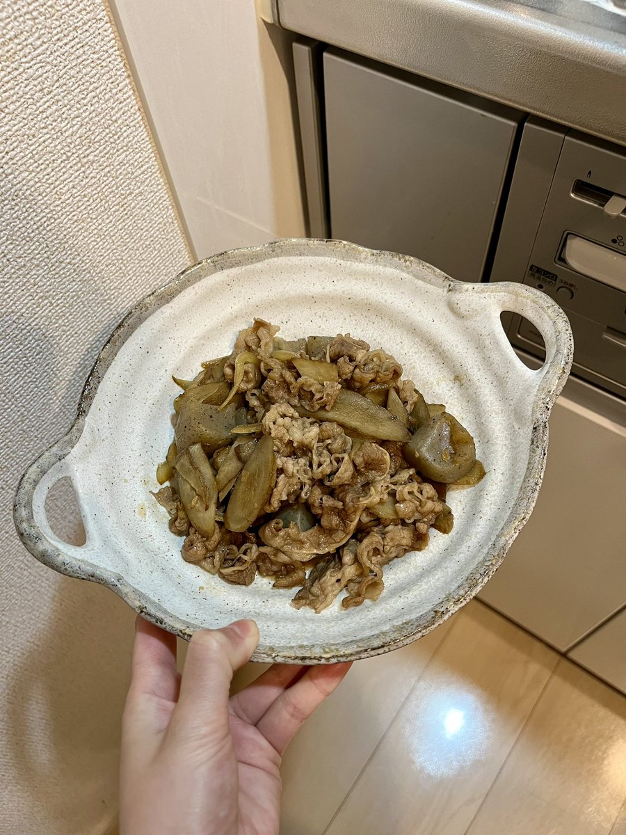 ___24ul's tweet photo. 牛肉とごぼうのしぐれ煮 https://t.co/zvFhmy3OeR