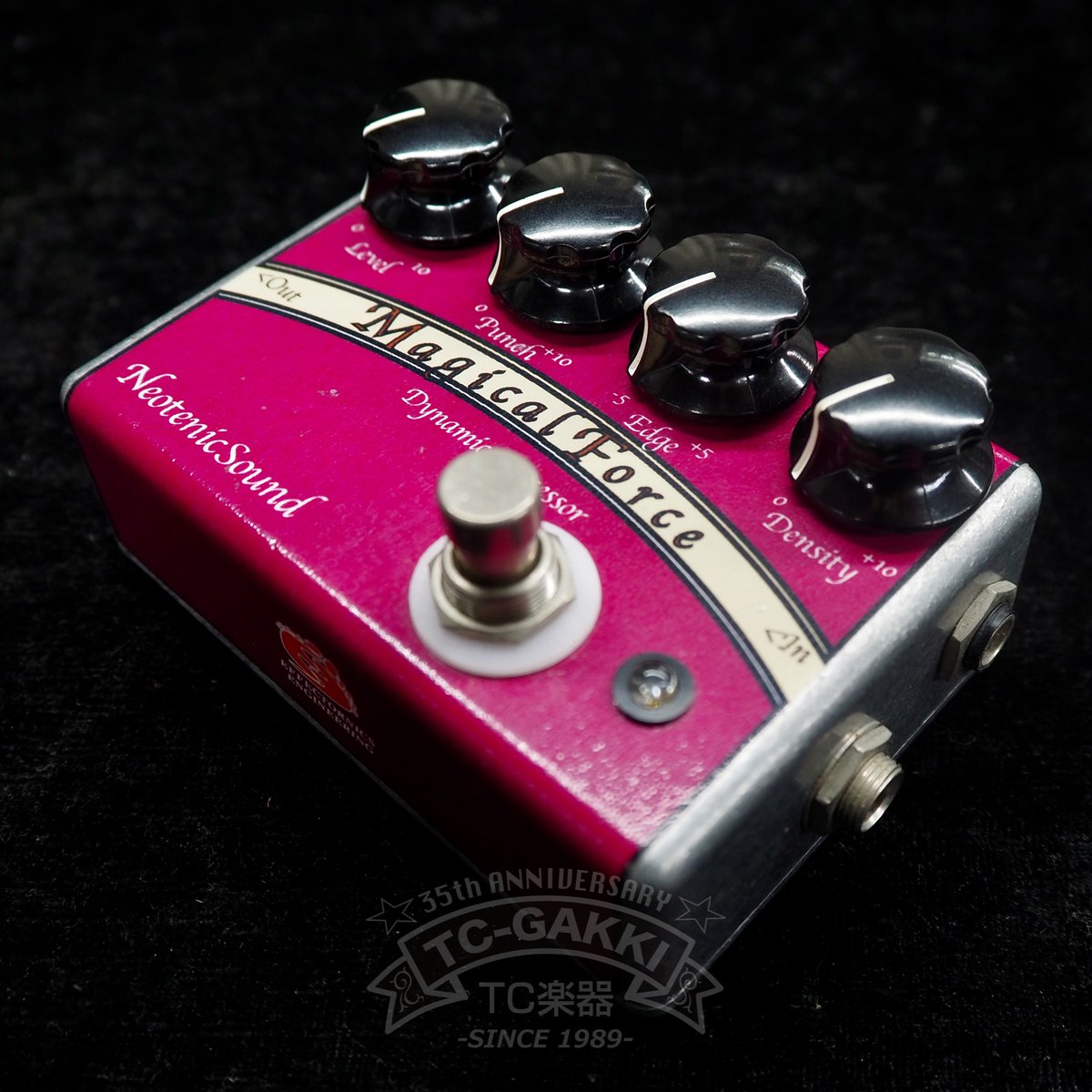 本日のエフェクター新入荷情報】佐野です。続々と入荷中です！是非お