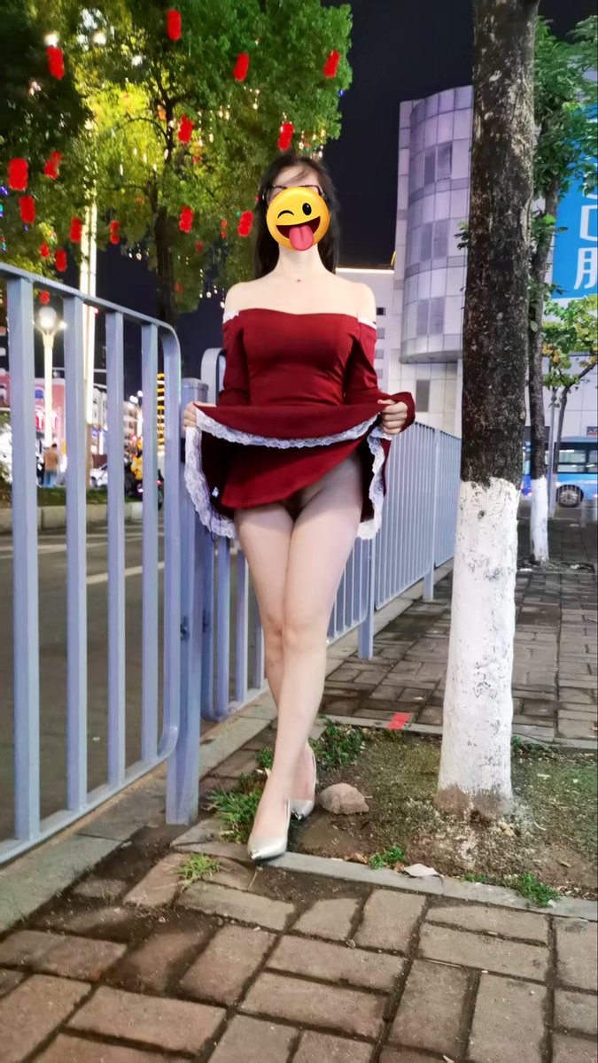pumpking1211's tweet photo. 女友愁没人观摩，有附近的🎩吗？ https://t.co/NysDeeiWgG