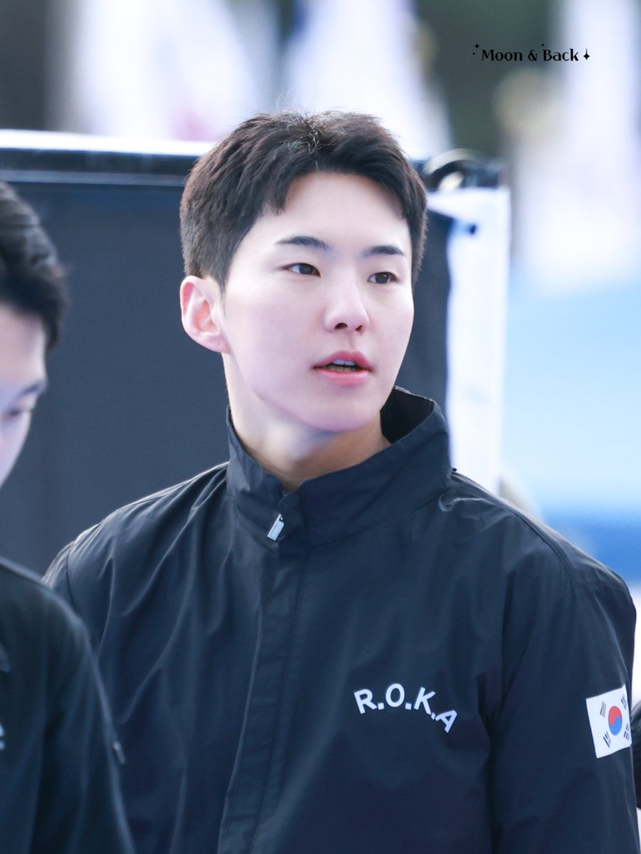 𝑴𝒐𝒐𝒏 & 𝑩𝒂𝒄𝒌 •• 문백 tweet media