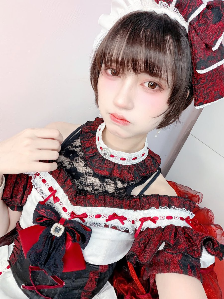 菁菁 tweet media
