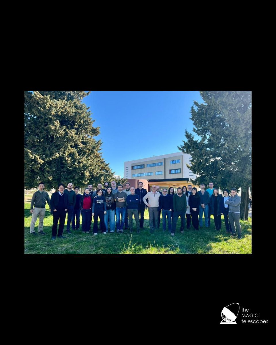 MAGIC telescopes 🔭🌠 tweet media