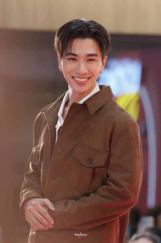 ♡ Reply, Quote, Like &amp; Repost ♡

PERTH WITH PANTENE AT TOPS

#PanteneTreatmentxPerth
#PerthTanapon

Perth blinked and my heart forgot how to function.

Perth was on screen for 0.2 seconds and now I believe in fate.

Perth, are you even real or just unreal levels of perfect?