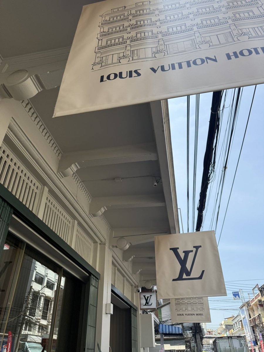 Louis Vuitton e Boat: o encontro perfeito do luxo com a sofisticação.  #LouisVuittonHotelxBoat #LouisVuittonHotel #BoatYongyut