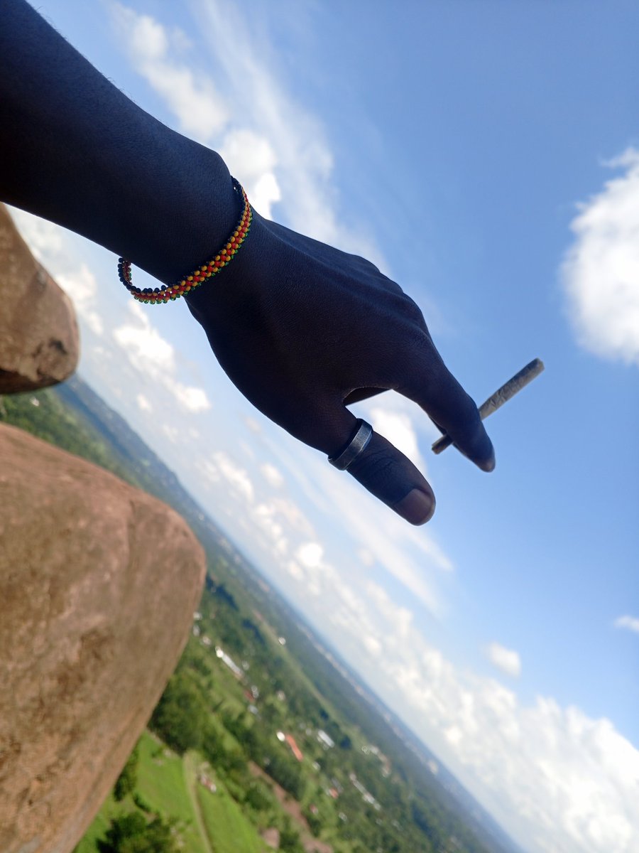 𝘒𝘯𝘰𝘹༒. tweet media