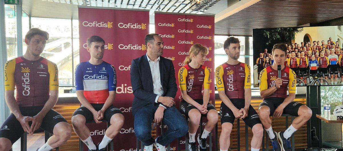 BaalDaniel's tweet photo. Immédiatement après l'annonce de la nouvelle identité visuelle de @Cofidis, présentation du nouveau maillot qui sera porté dès cet après-midi au GP Samyn, en Belgique, par les 3 équipes cyclistes (hommes, dames et paracyclisme) de @TeamCOFIDIS.
Bonne chance à toutes et à tous !
@CreditMutuelAF