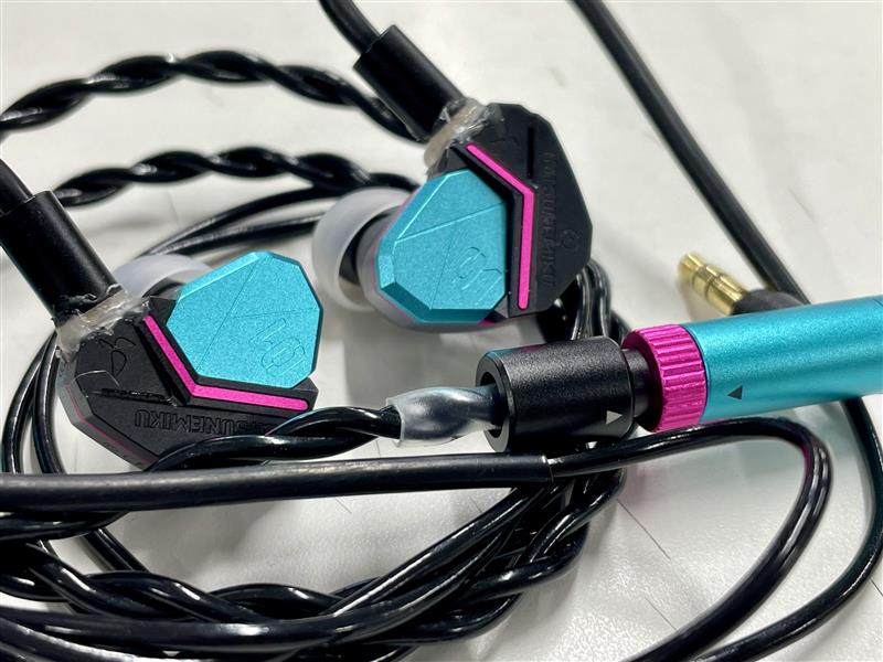 HiBy 初音ミク 在庫最後セール新品 イヤホン Digital YUME