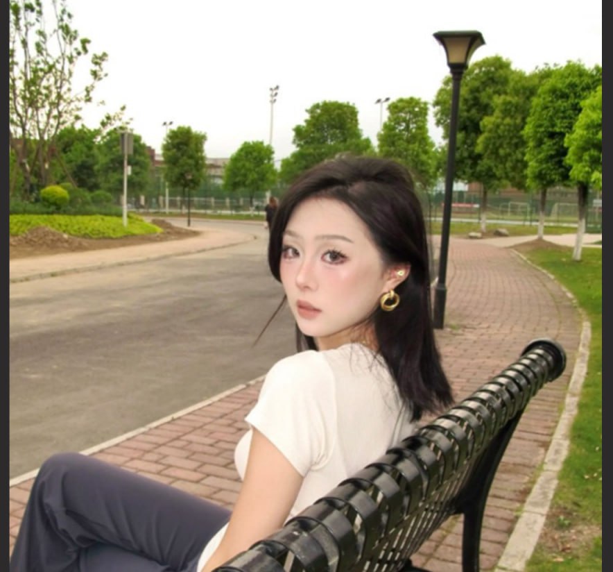andy_gilbe80943's tweet photo. 现在的女大学生这么喜欢社死吗
#曝光 #女大学生 #社死 #母狗 https://t.co/PJEtAMKth5