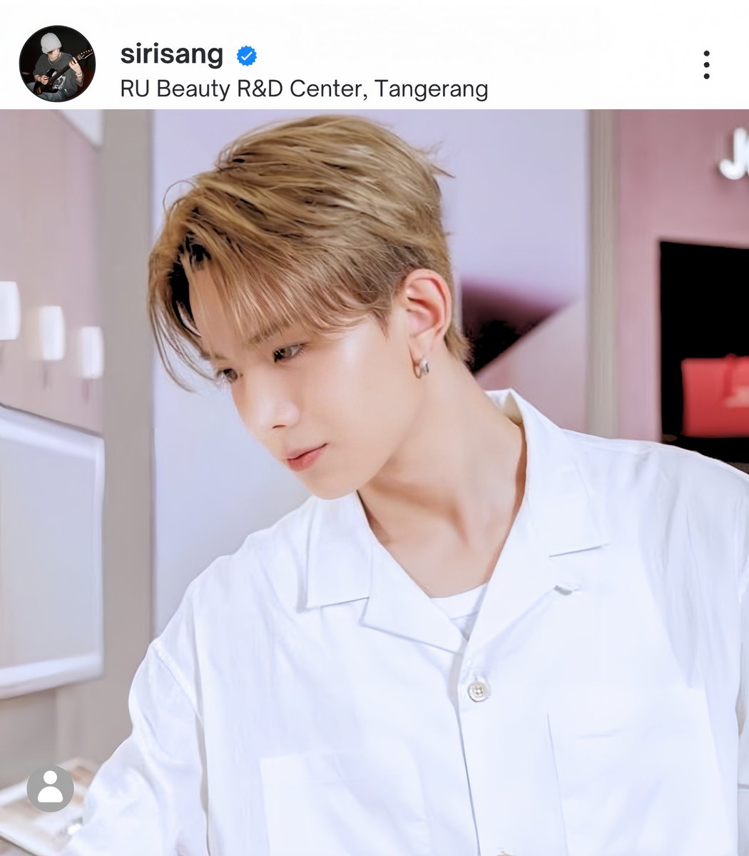 ⠀⠀⠀ 
𝗜𝗡𝗦𝗧𝗔𝗚𝗥𝗔𝗠
𝘀𝗶𝗿𝗶𝘀𝗮𝗻𝗴 a new post,
RU Beauty R&amp;D Center, Tangerang

Behind every beautiful product, there’s a process built with precision, passion, and uncompromising quality — and that’s what makes it truly worth sharing.

⠀⠀⠀