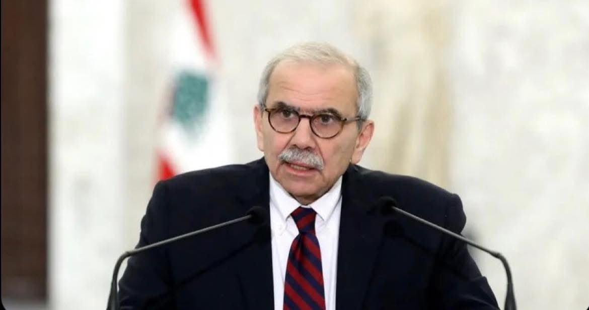 اعمل حسابك أول ما تخلص هالحرب تحمل حالك وتاخد معك الأصلع يلي بالقصر الجمهوري وترجع على لاهاي كرمال اذا بقيتو هون رح نطلع نسحبكن من زلاعيمكن يا خونة.